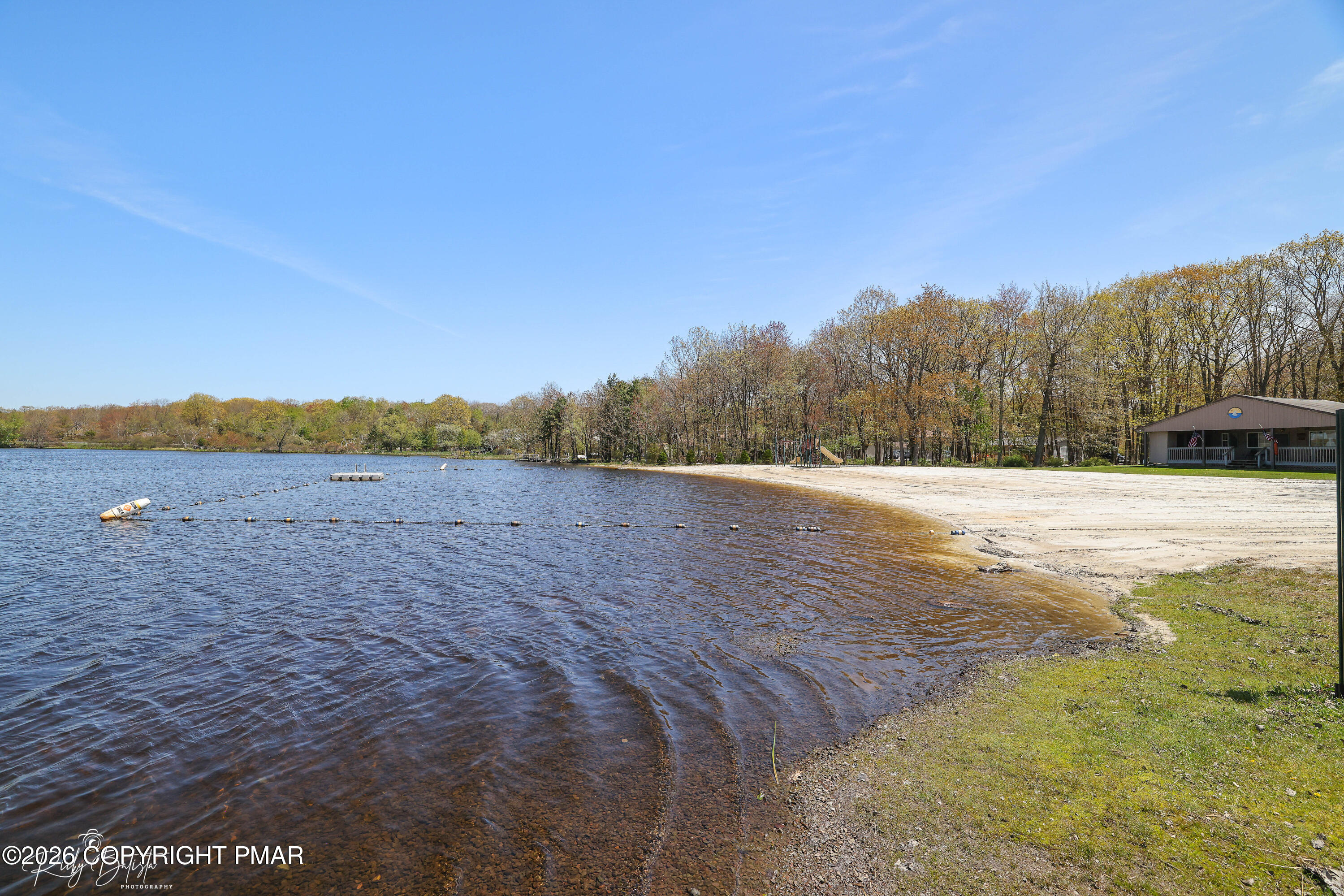 2137 Freedom Way Pocono Summit, PA 18346 - Photo 45 of 71 46-RBPH1176