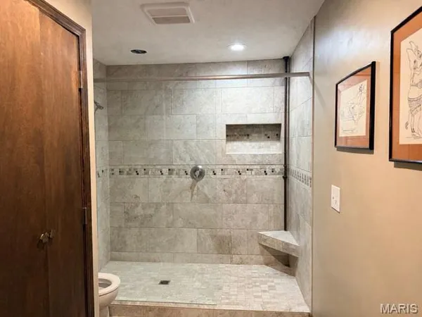 $239,900 | 106 West 4th Street, Hoffman, IL 62250