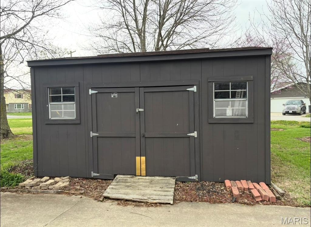 106 West 4th Street Hoffman, IL 62250 - Photo 27 of 28