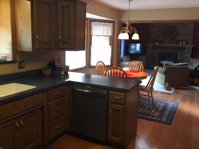 8406 Rail Fence Road Fort Wayne, IN 46835 - Photo 4 of 28 Gallery Image 4