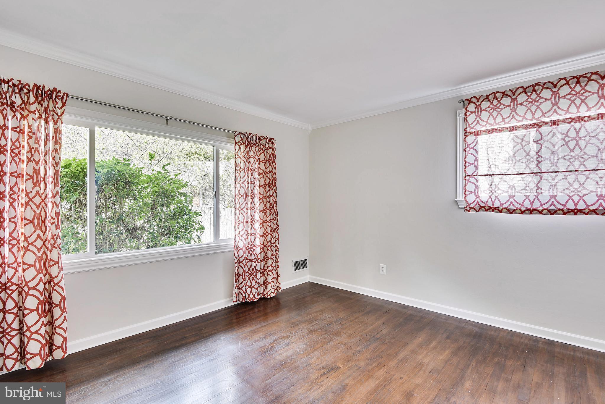 9906 Forest Grove Drive Silver Spring, MD 20902 - Photo 15 of 29 Bedroom (Master)