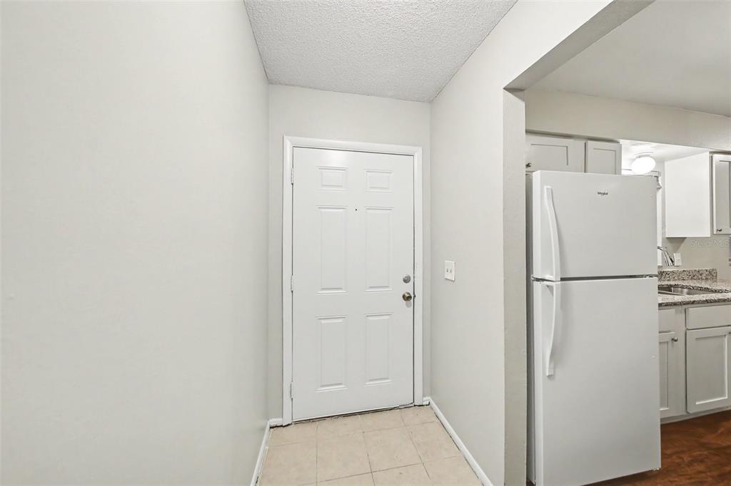 702 Gregory Court Altamonte Springs, FL 32701 - Photo 2 of 15