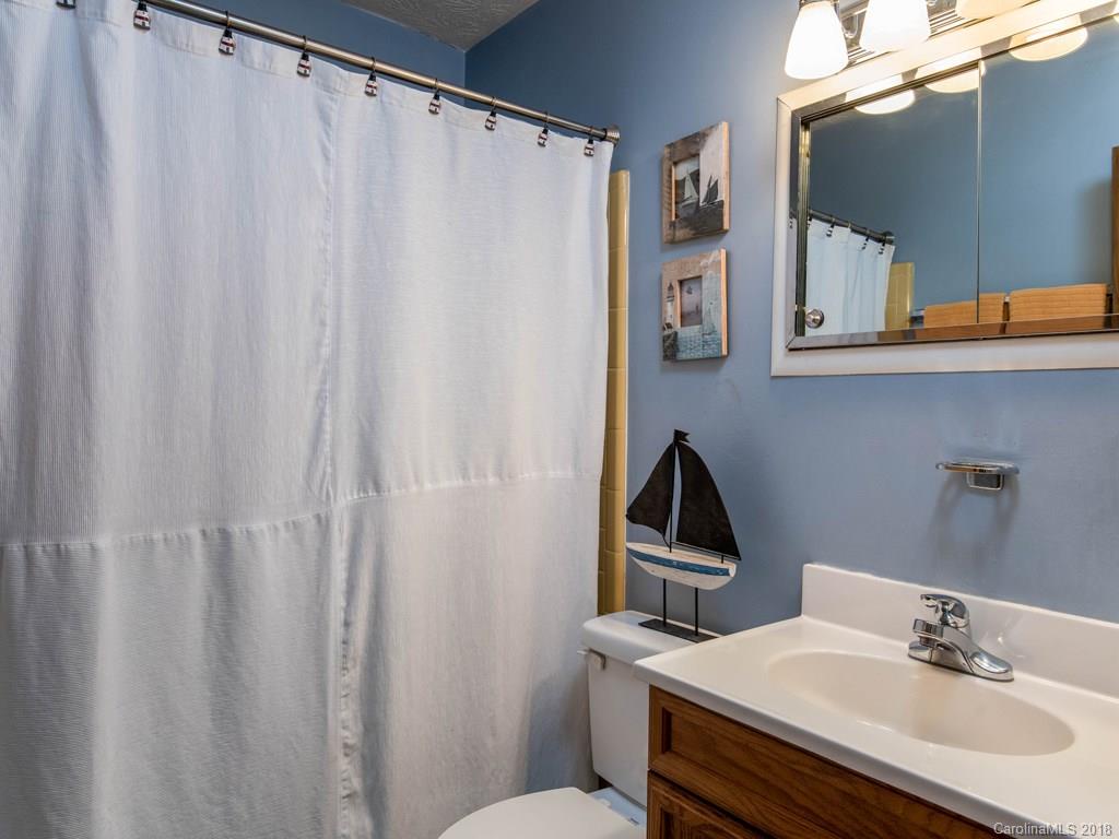 30 Fieldcrest Road Arden, NC 28704 - Photo 15 of 33 Gallery Image 15