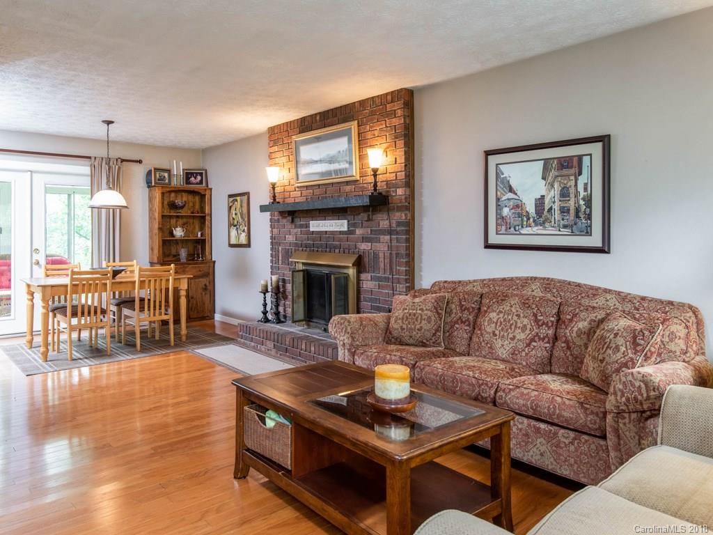 30 Fieldcrest Road Arden, NC 28704 - Photo 5 of 33 Gallery Image 5