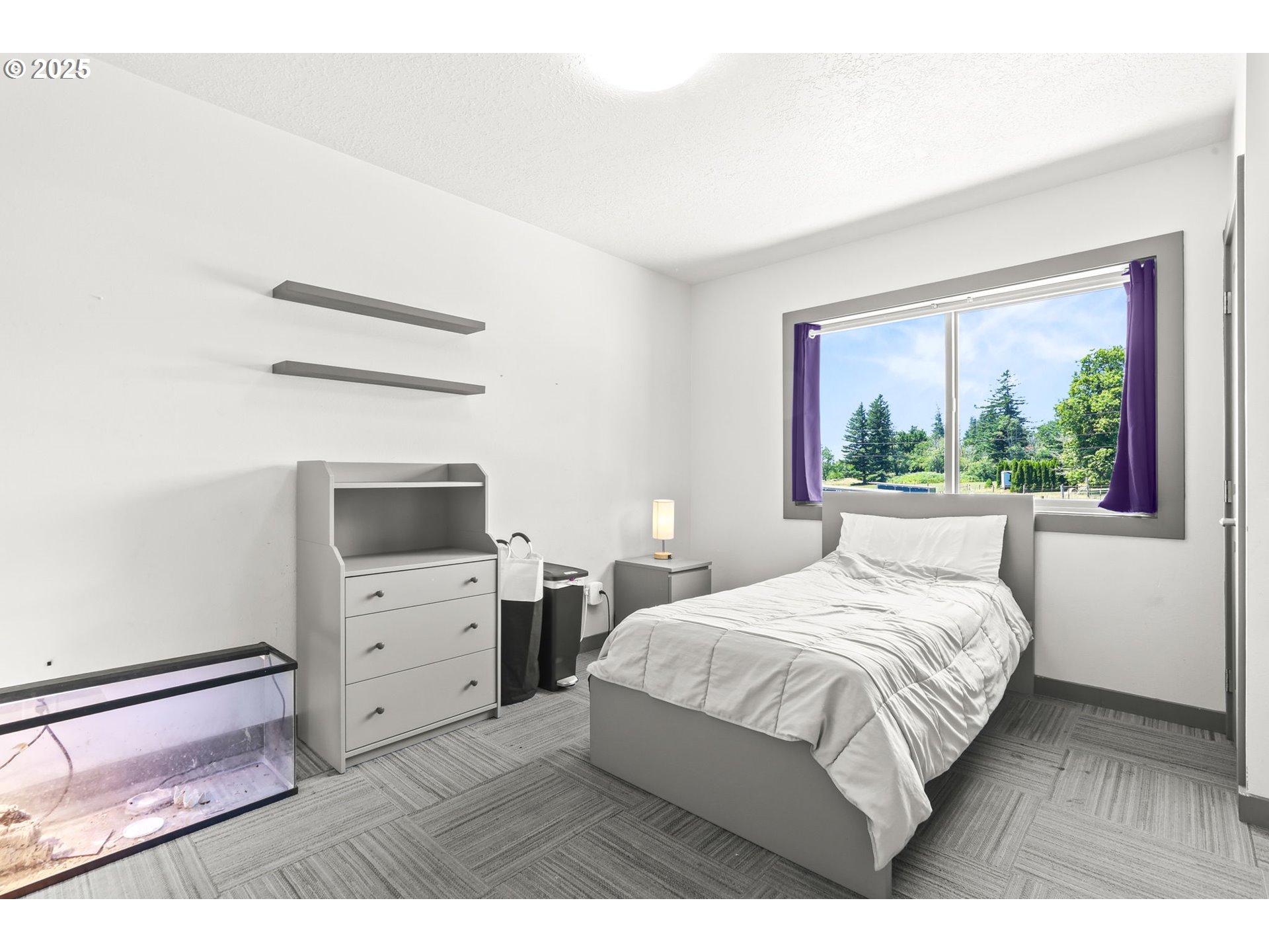31708 Northeast Wand Road Troutdale, OR 97060 - Photo 19 of 47 Bathroom