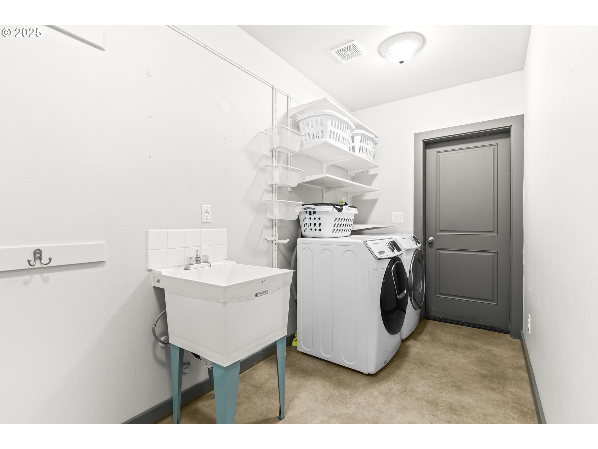 31708 Northeast Wand Road Troutdale, OR 97060 - Photo 20 of 47