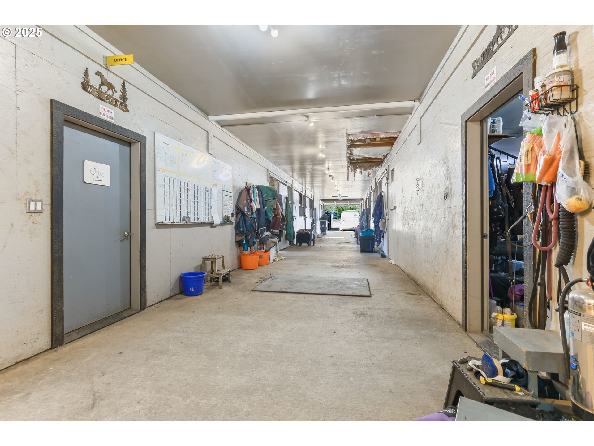 31708 Northeast Wand Road Troutdale, OR 97060 - Photo 28 of 47 Barn