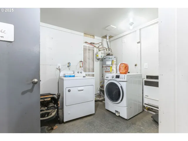 $1,600,000 | 31708 Northeast Wand Road, Troutdale, OR 97060