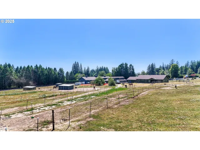 $1,600,000 | 31708 Northeast Wand Road, Troutdale, OR 97060