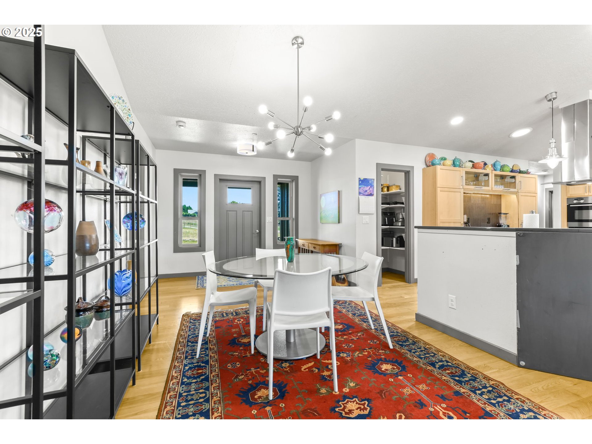 31708 Northeast Wand Road Troutdale, OR 97060 - Photo 6 of 47 Dining Area