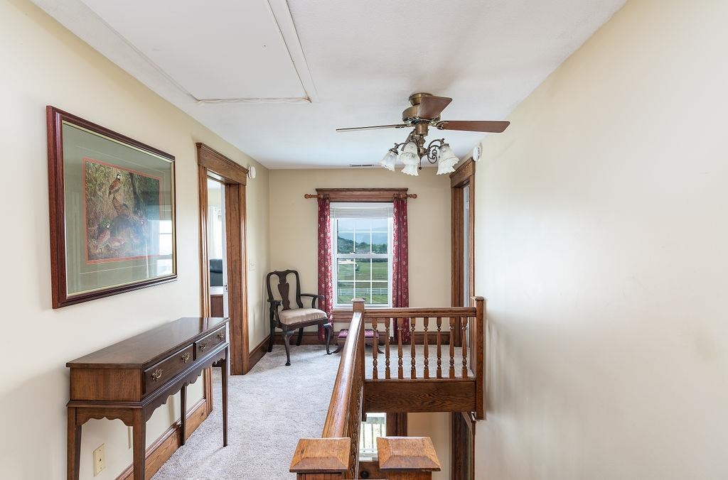 150 Ridgemore Drive Raphine, VA 24472 - Photo 36 of 75 a view of a livingroom with furniture and window