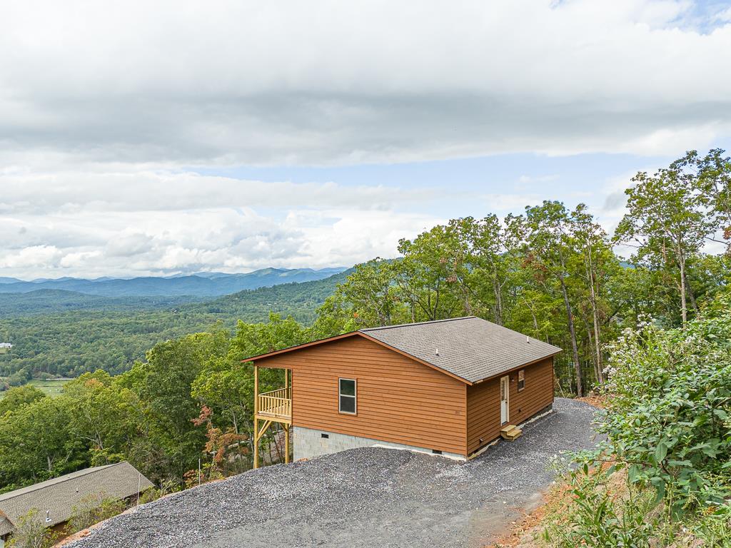 185 Raccoon Rdg Trail Murphy, NC 28906 - Photo 10 of 48 Gallery Image 10