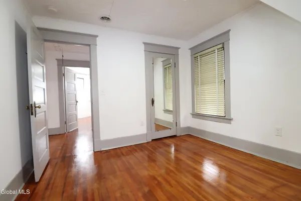 $2,800 | 442 Plymouth Avenue, Schenectady, NY 12308