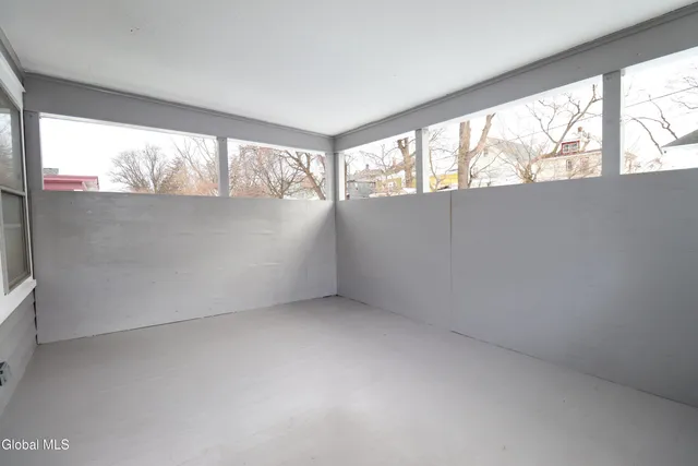 $2,800 | 442 Plymouth Avenue, Schenectady, NY 12308