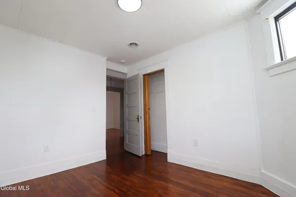 $2,800 | 442 Plymouth Avenue, Schenectady, NY 12308