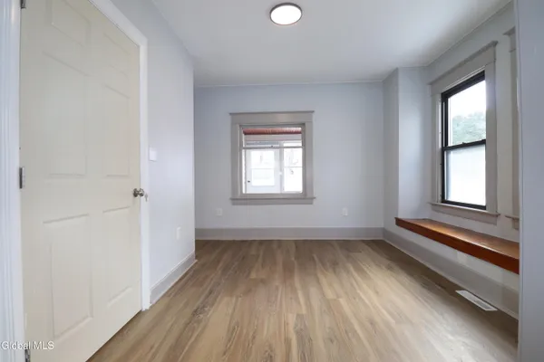 $2,800 | 442 Plymouth Avenue, Schenectady, NY 12308