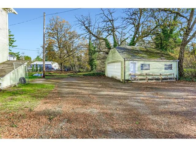 $480,000 | 9310 Southeast Linwood Avenue, Milwaukie, OR 97222