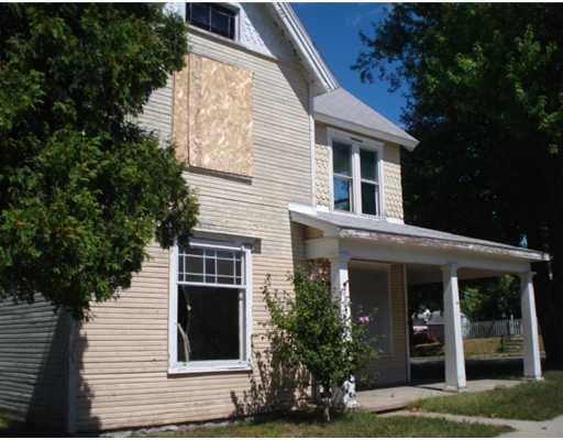 1702 West High Street Springfield, OH 45506 - Photo 1 of 2 Gallery Image 1