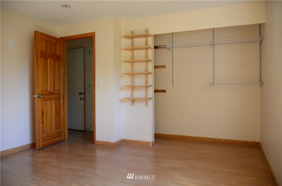 5684 Bulman Road Southeast Port Orchard, WA 98366 - Photo 16 of 23 Gallery Image 16
