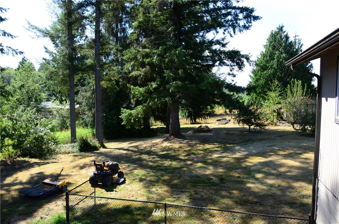 5684 Bulman Road Southeast Port Orchard, WA 98366 - Photo 6 of 23 Gallery Image 6