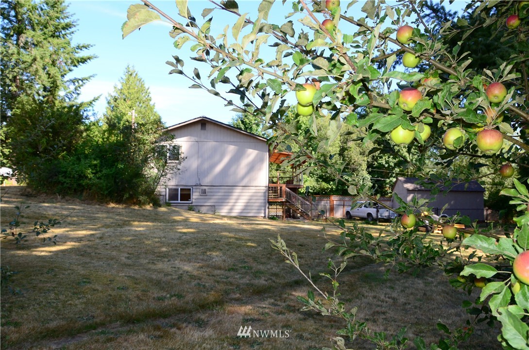 5684 Bulman Road Southeast Port Orchard, WA 98366 - Photo 7 of 23 Gallery Image 7