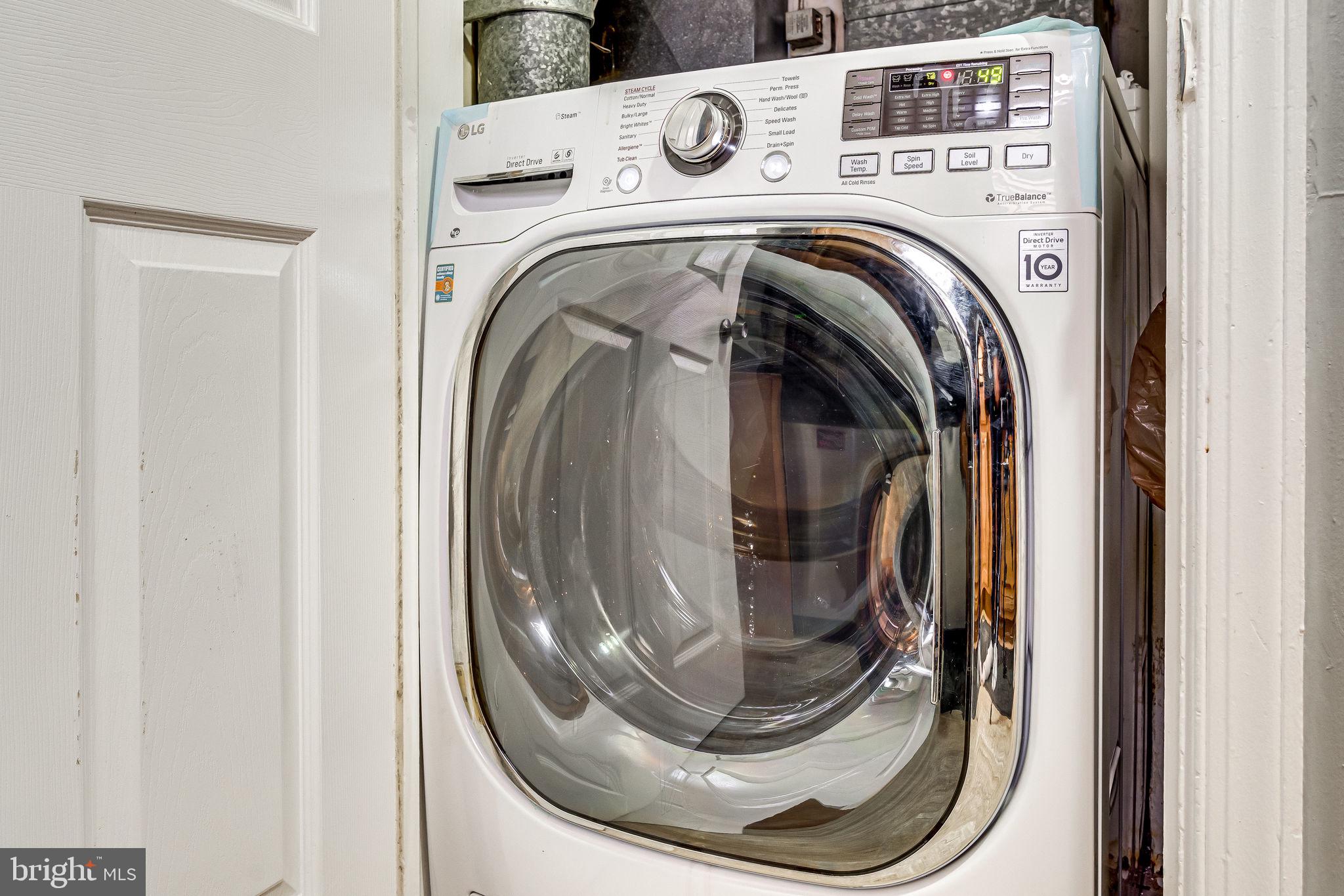 4809 Oglethorpe Street Riverdale, MD 20737 - Photo 17 of 48 Washer/Dryer