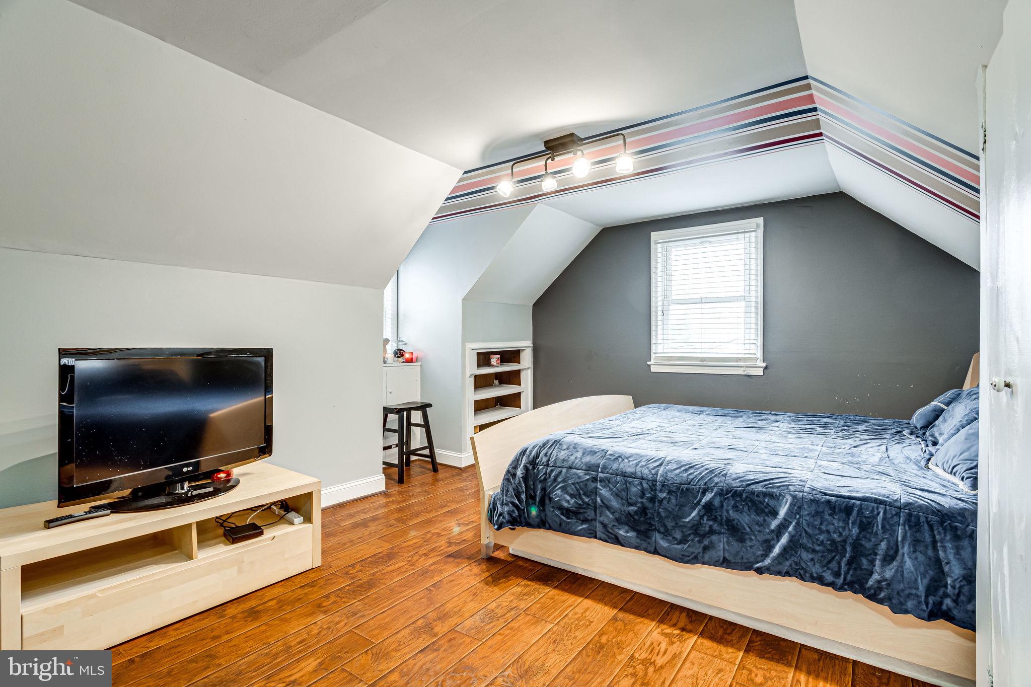 4809 Oglethorpe Street Riverdale, MD 20737 - Photo 26 of 48 Owner's Suite