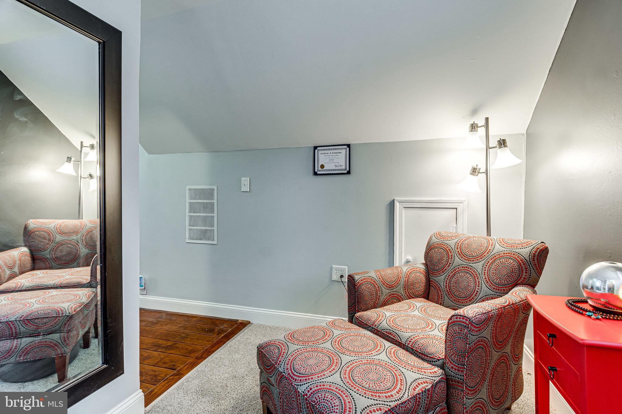 4809 Oglethorpe Street Riverdale, MD 20737 - Photo 32 of 48 Owner's Suite Sitting Room