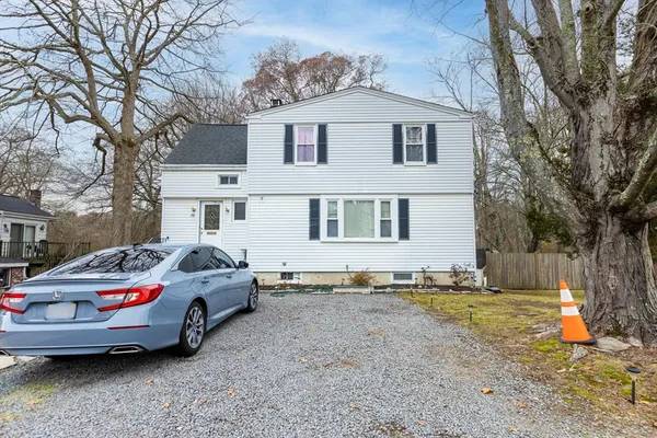 $545,000 | 70 Riverside Avenue, Attleboro, MA 02703