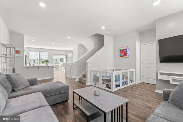 $569,000 | 35 Sisters Farmstead Dr Mount, Mount Laurel, NJ 08054