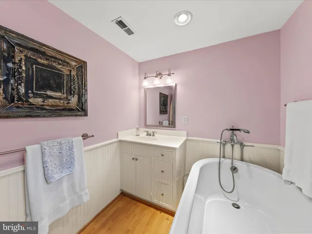 $1,195,000 | 107 East Chestnut Street, St. Michaels, MD 21663