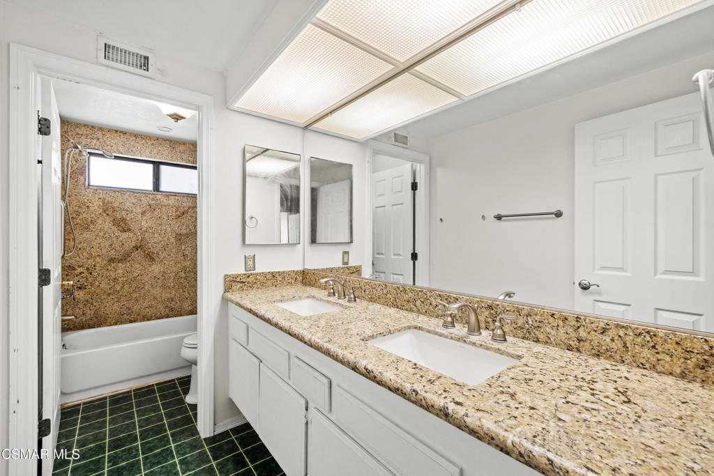 24154 Mentry Drive Newhall, CA 91321 - Photo 23 of 30