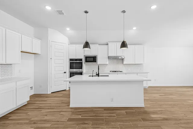 $449,322 | 6714 Allens Landing, Needville, TX 77461