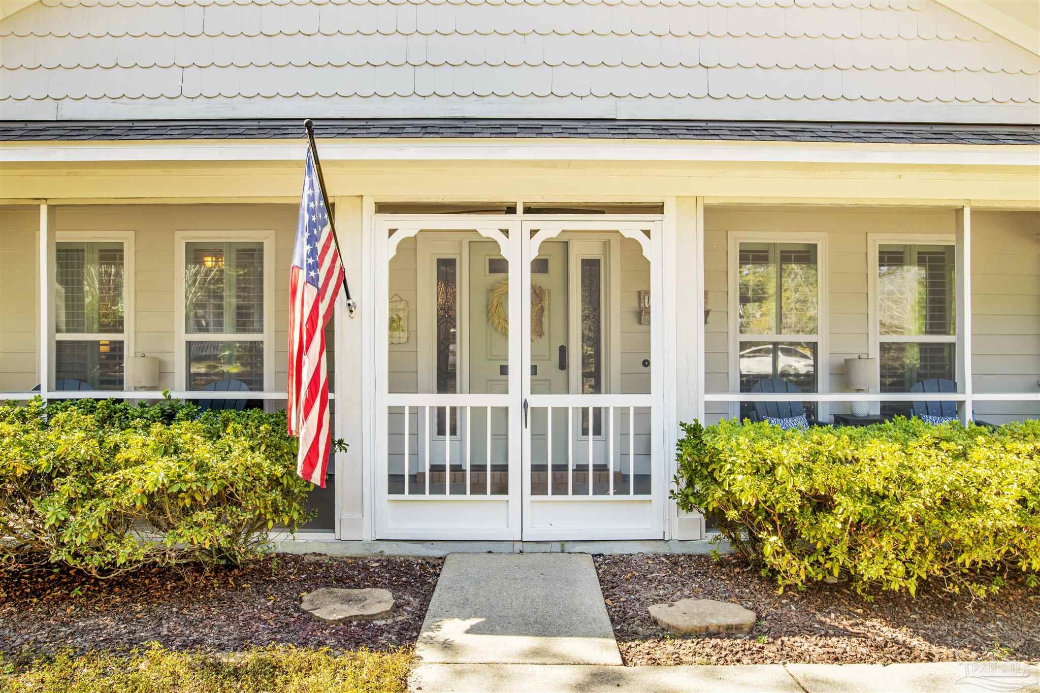 7 Echo Lane, Fairhope, AL 36532 Compass