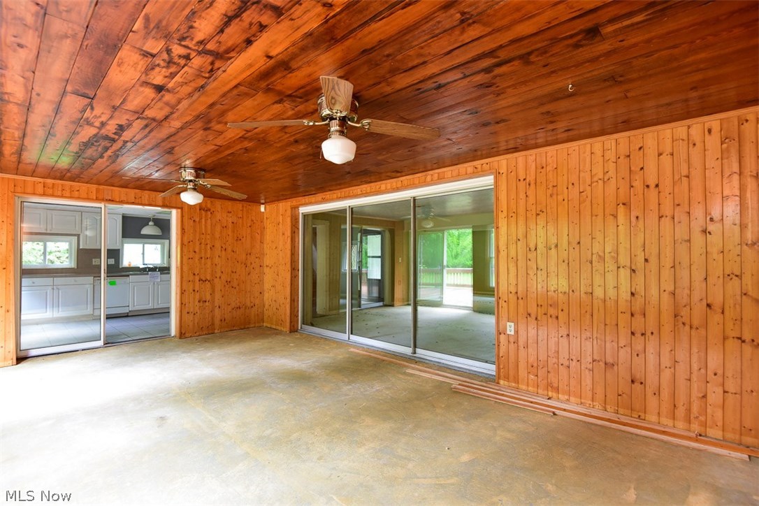 14581 Rider Road Burton, OH 44021 - Photo 11 of 33