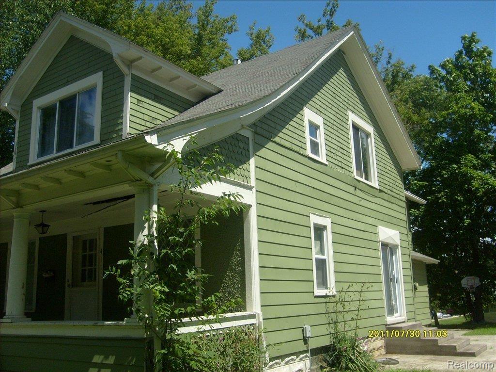 411 Byron Road Howell, MI 48843 - Photo 1 of 2 411 BYRON 002