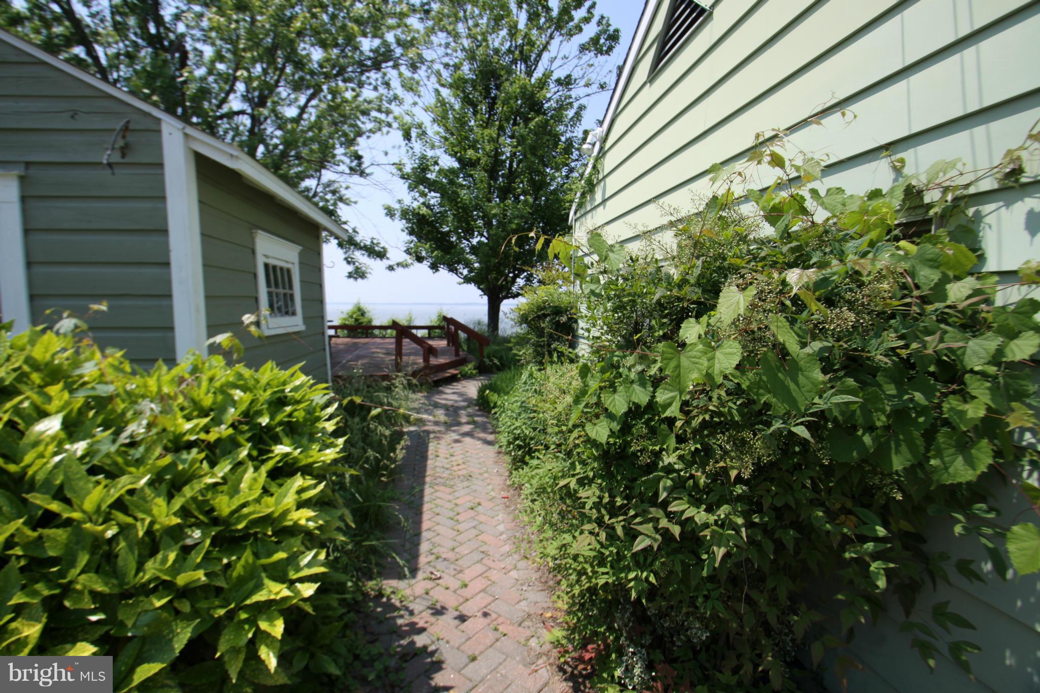13483 South View Road Newburg, MD 20664 - Photo 19 of 21 Exterior (General)