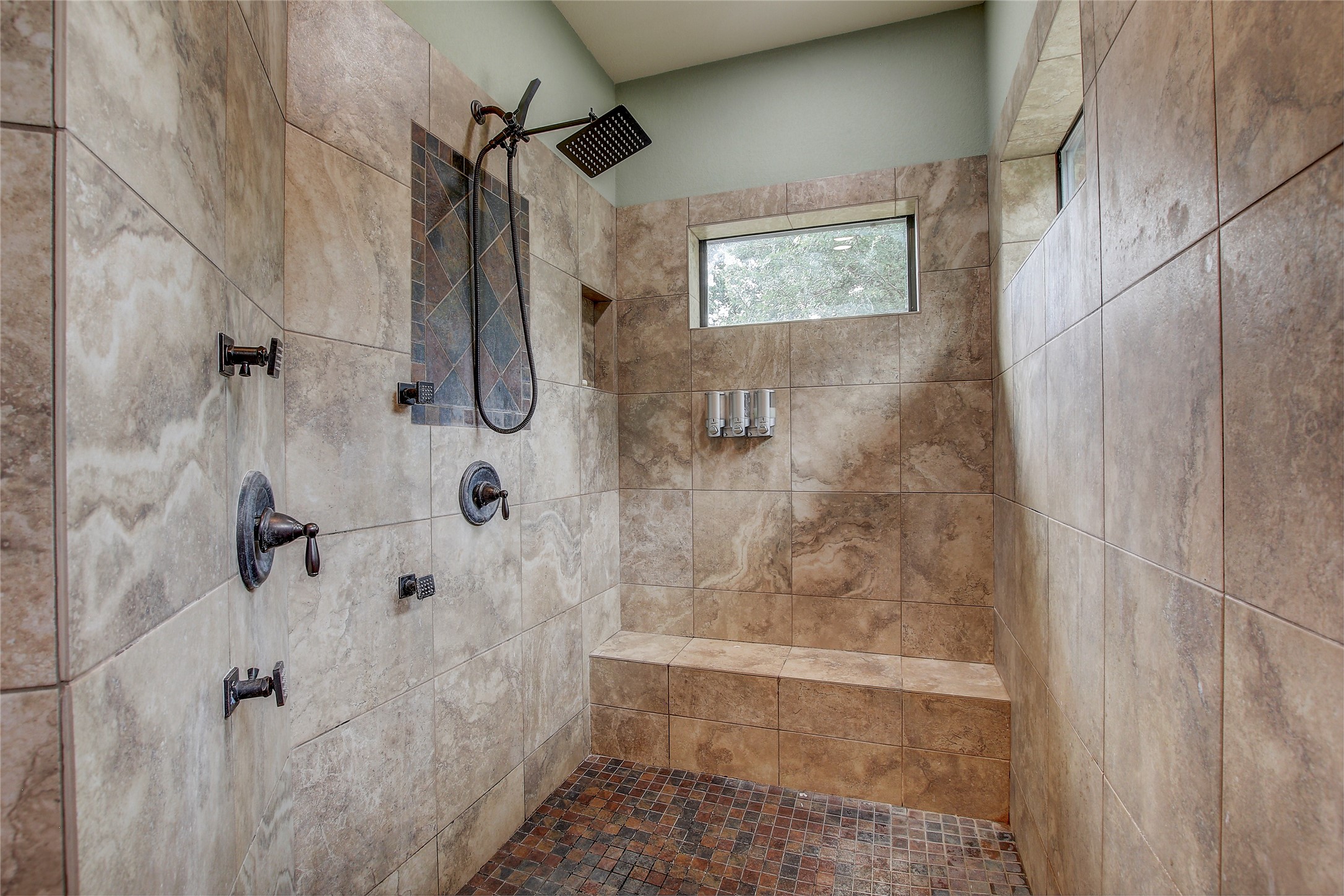 18197 Fm 619 Elgin, TX 78621 - Photo 20 of 39
