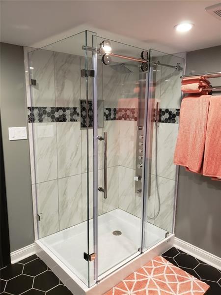 1105 Broughton Road Pittsburgh, PA 15236 - Photo 17 of 24 Gallery Image 17