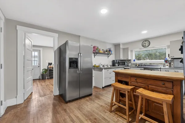 $280,000 | 308 Hartland Avenue, Pittsfield, ME 04967