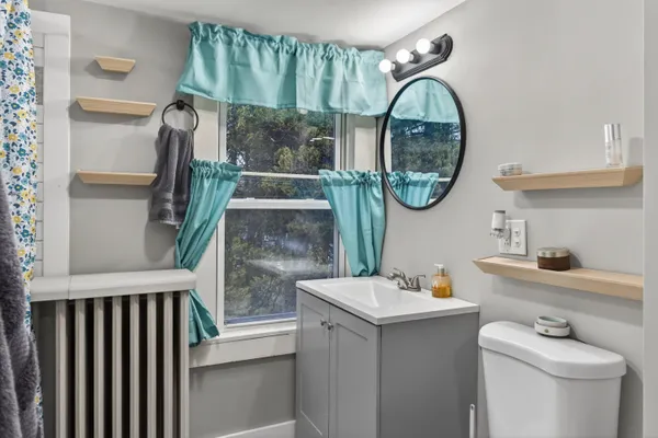 $280,000 | 308 Hartland Avenue, Pittsfield, ME 04967