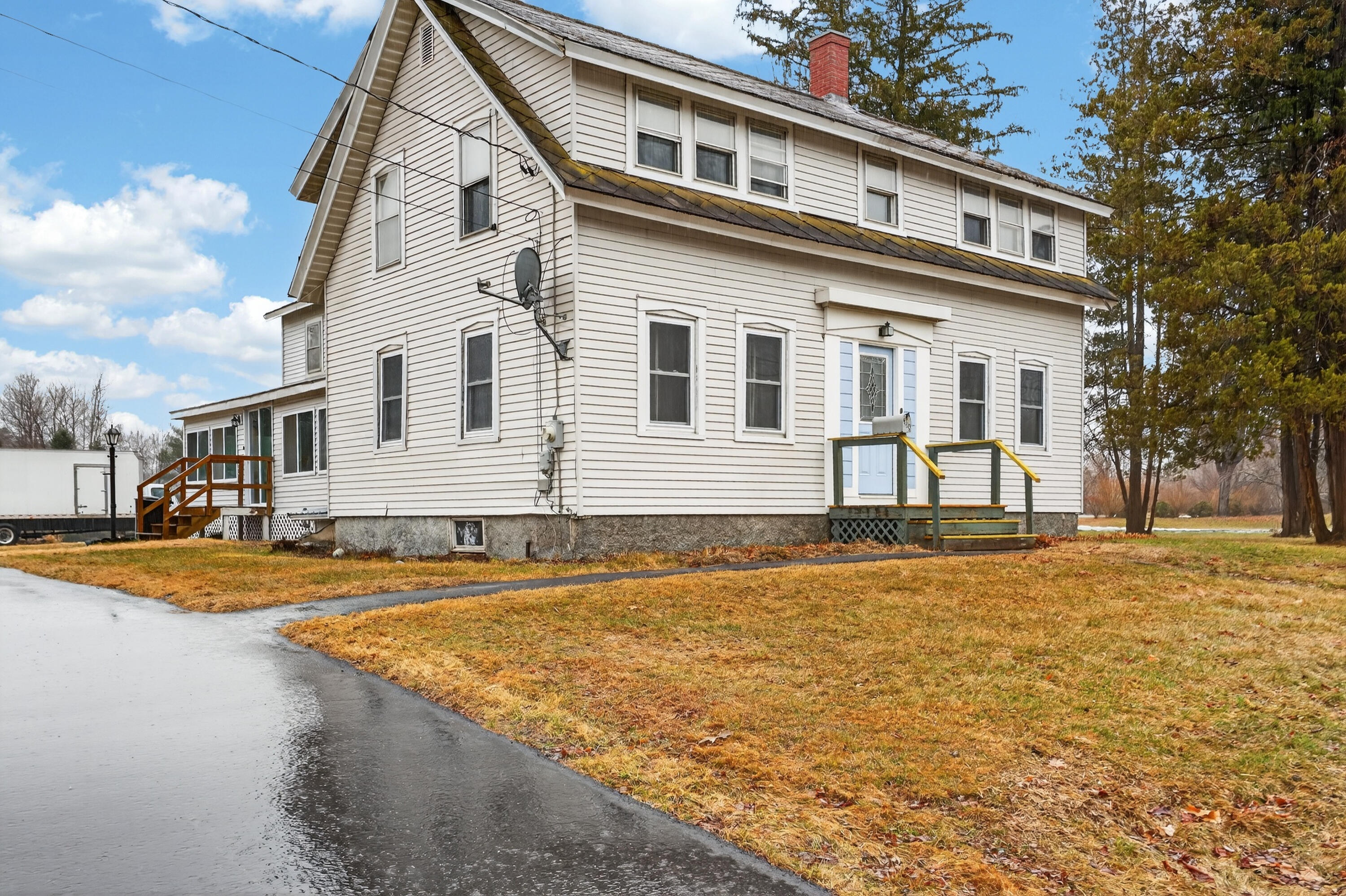 308 Hartland Avenue Pittsfield, ME 04967 - Photo 6 of 91 308 Hartland Ave_106