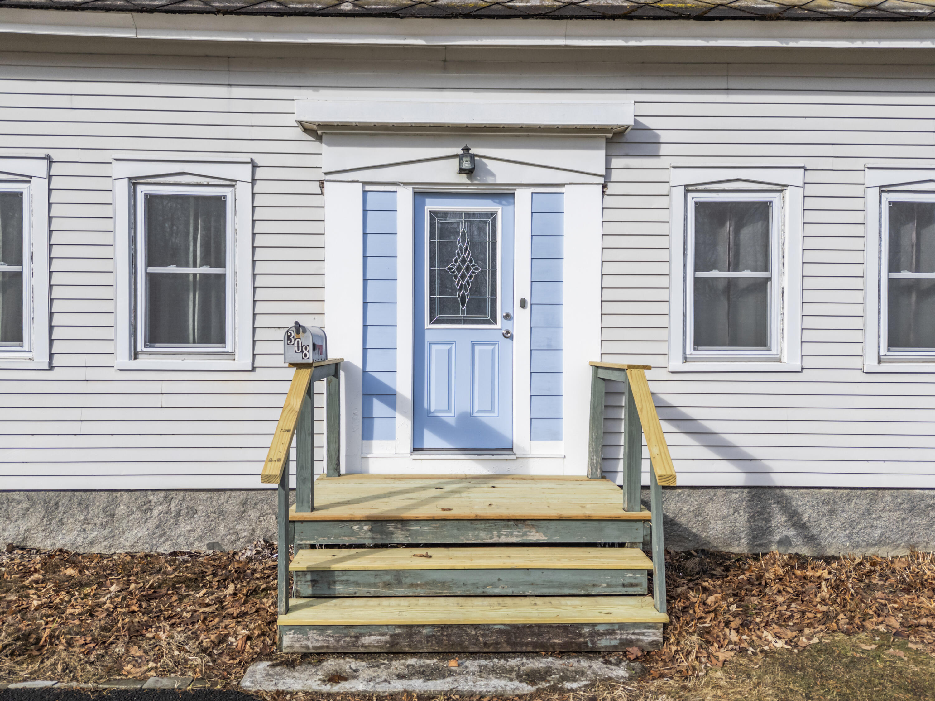 308 Hartland Avenue Pittsfield, ME 04967 - Photo 8 of 91 308 Hartland Ave_108