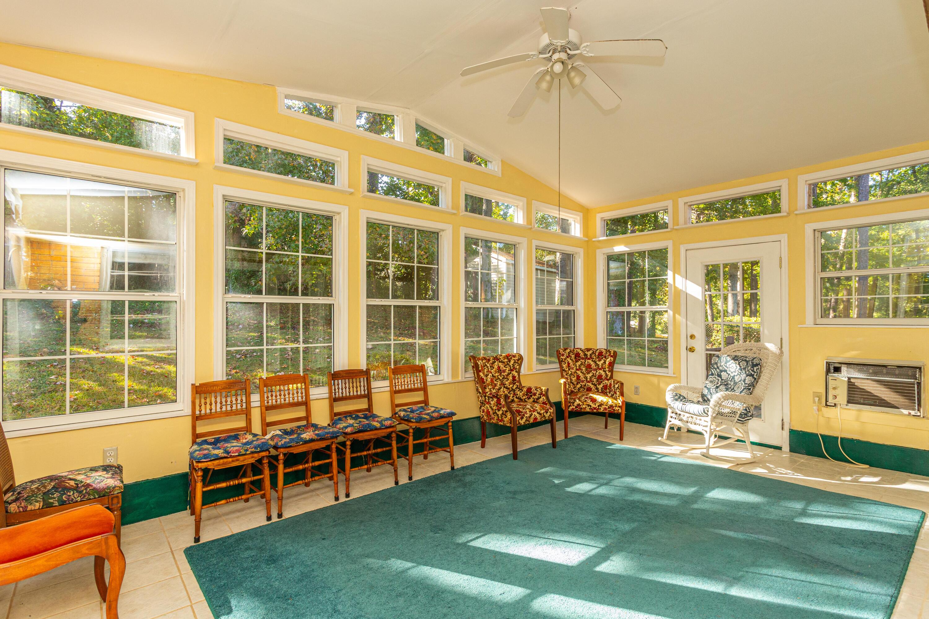 505 Stratford Drive Augusta, GA 30909 - Photo 5 of 32 Sunroom