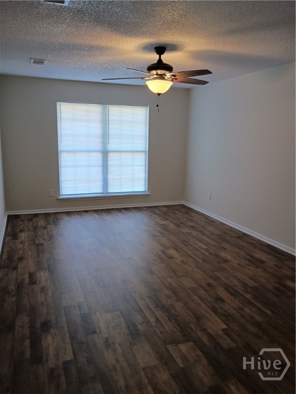 70 Kathy Road Hinesville, GA 31313 - Photo 10 of 12 Gallery Image 10