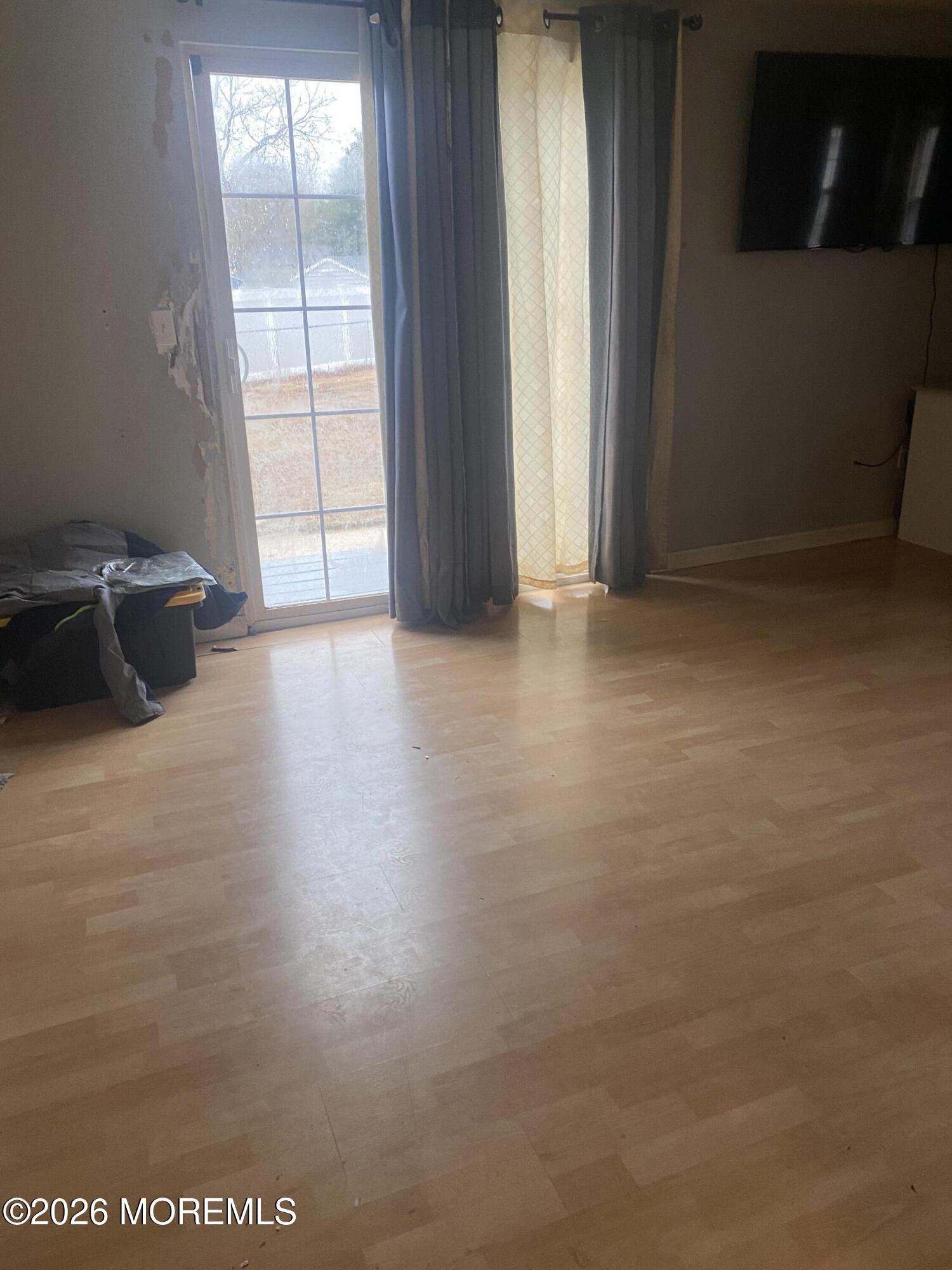 75 Maplewood Circle Brick, NJ 08723 - Photo 2 of 16 IMG_3383