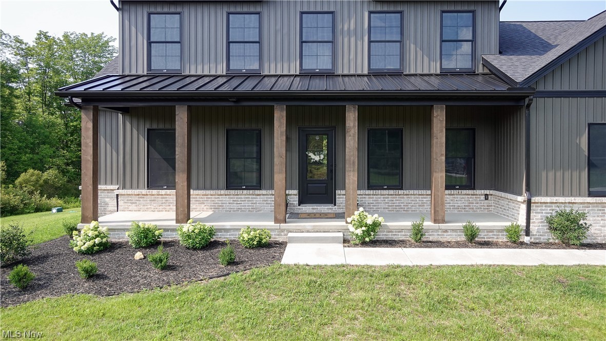 4871 Winchell Road Mantua, OH 44255 - Photo 2 of 35 Gallery Image 2