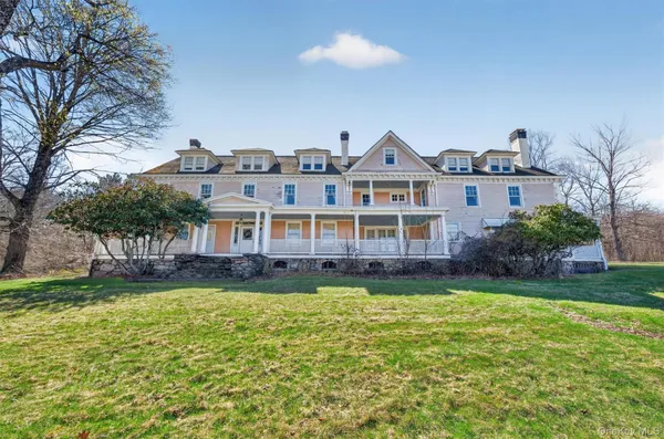 $8,955,000 | 415 Highway 32, Highland Mills, NY 10930