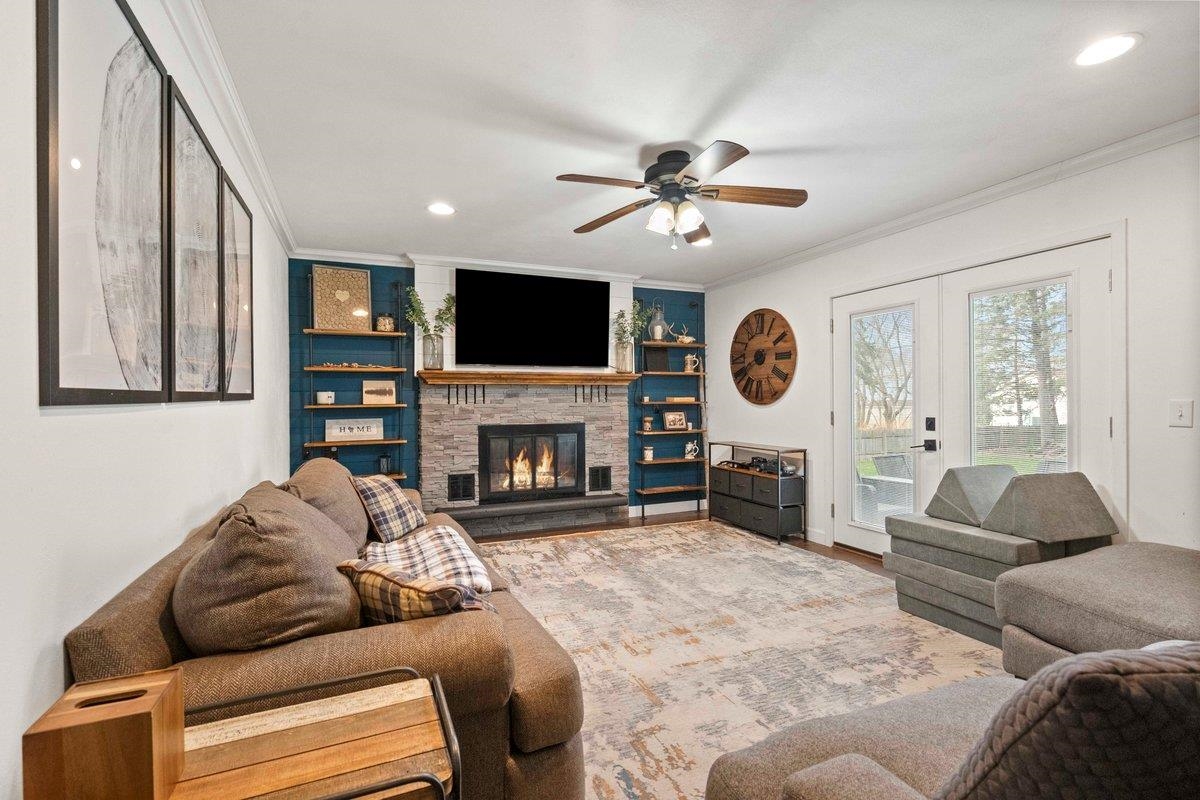 6258 Fox DeForest, WI 53532 - Photo 16 of 42