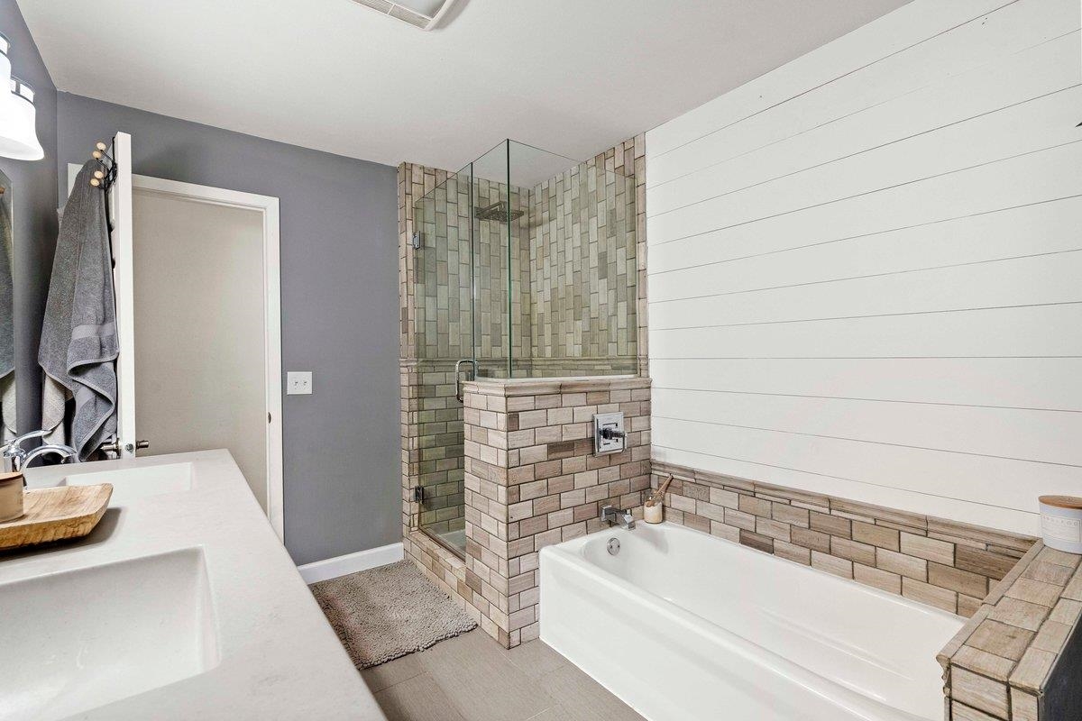 6258 Fox DeForest, WI 53532 - Photo 20 of 42